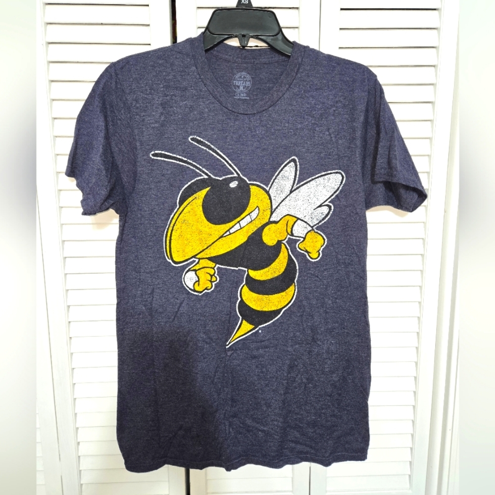Rivalry Threads Men's M Georgia Tech Crew Neck Tee